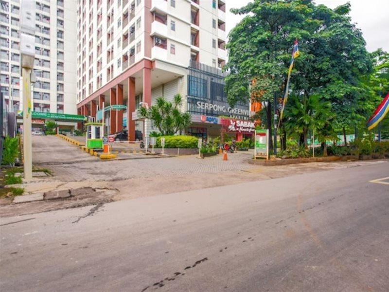 Oyo 2582 Apartemen Serpong Green View Tangerang Exteriör bild